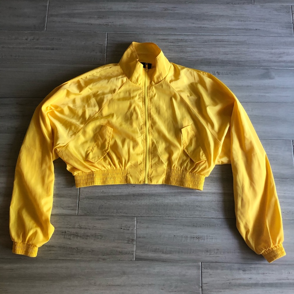 Yellow cropped windbreaker